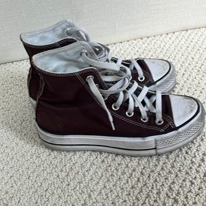 Brown platform converse